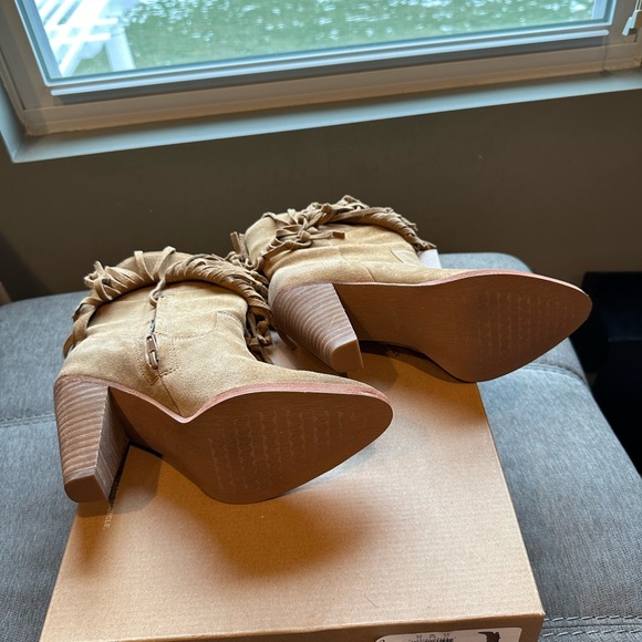 Cowboy boots in brown color , size 6 - Picture 4 of 4